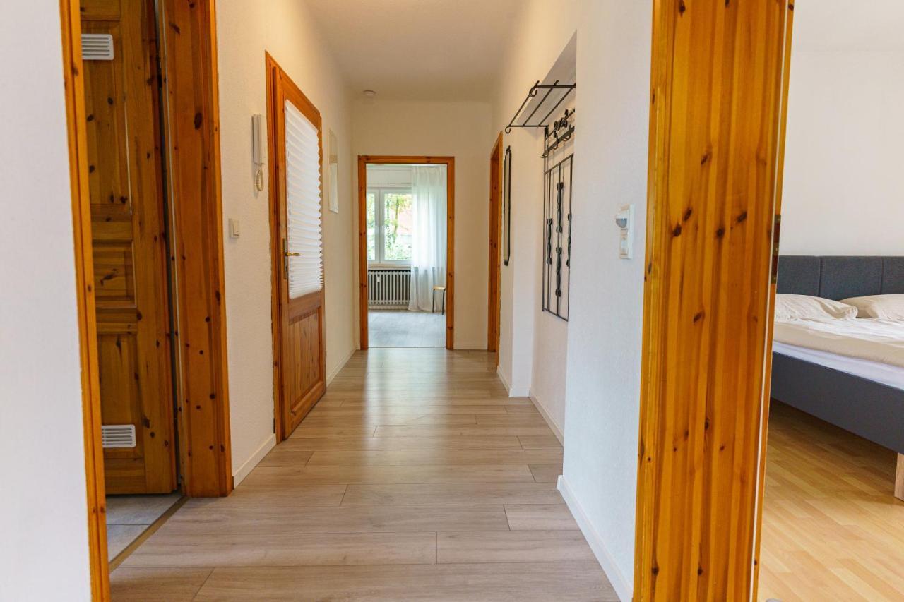 Grosszuegiges Apartment Mit Balkon Fuer Monteure Und Feriengaeste ديلينجن دير سار المظهر الخارجي الصورة